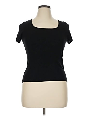 Cyrus Short Sleeve Top (view 1)
