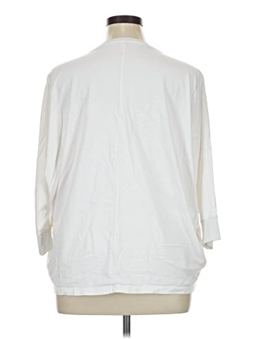 Uniqlo 3/4 Sleeve T-Shirt (view 2)