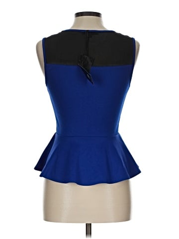 iris Sleeveless Top (view 2)