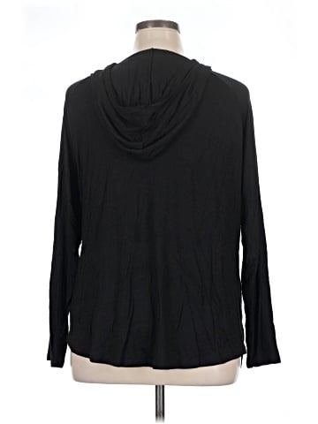Free Kisses Long Sleeve T-Shirt (view 2)