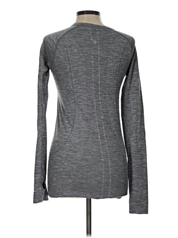 Lululemon Athletica Long Sleeve T-Shirt (view 2)