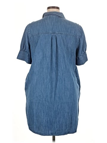 Old Navy Casual Dress (view 2)