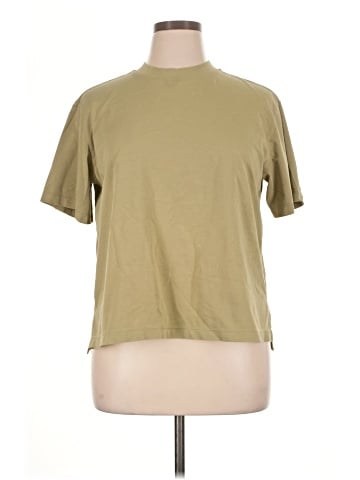 Uniqlo Short Sleeve T-Shirt (view 1)