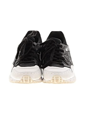 Asics Sneakers (view 2)