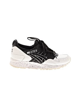 Asics Sneakers (view 1)