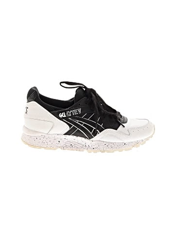 Asics Sneakers (view 1)
