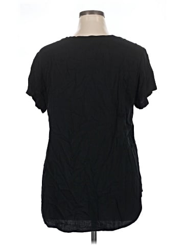 Alexander Jordan Short Sleeve T-Shirt (view 2)