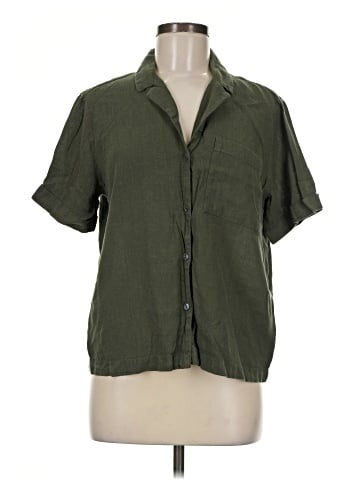 Time and Tru Short Sleeve Button-Down Shirt (view 1)