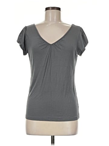 New York & Company Short Sleeve T-Shirt (view 1)