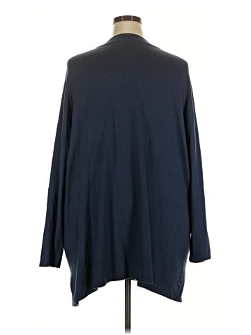 Any Body 3/4 Sleeve Top (view 2)