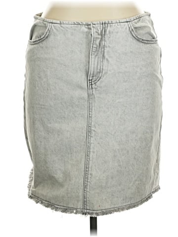 Zara Denim Skirt (view 1)