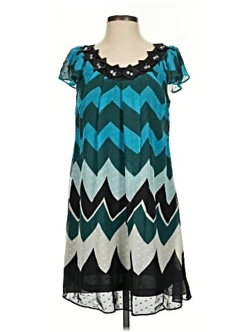 Unbranded Casual Dress (view 1)