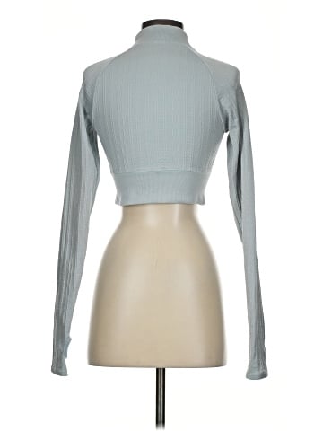Alo Long Sleeve Turtleneck (view 2)