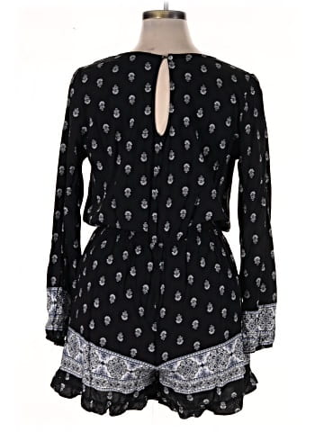 Charlotte Russe Romper (view 2)