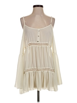S.O.R.A.D. By A Sleeveless Blouse