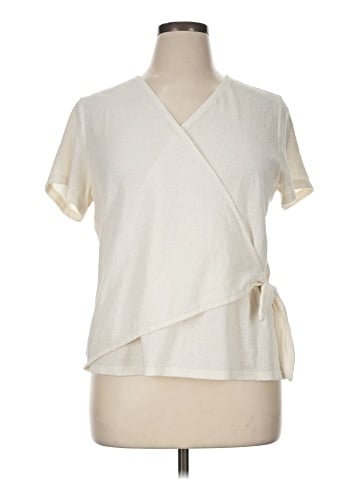 Time and Tru Short Sleeve Blouse (view 1)