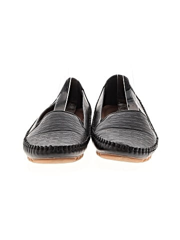 Unbranded Flats (view 2)