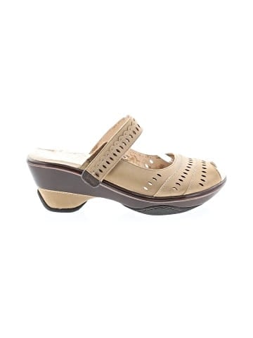 Jambu Wedges (view 1)