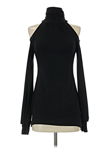 Bisou Bisou Long Sleeve Turtleneck (view 1)