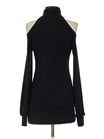 Bisou Bisou Long Sleeve Turtleneck (view 2)