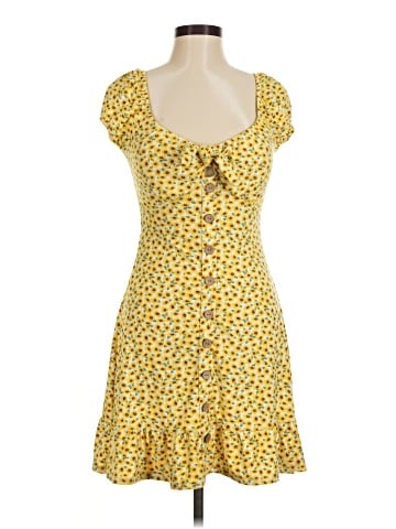 No Boundaries Casual Dress (view 1)
