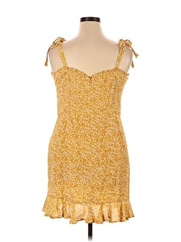 Bardot Casual Dress (view 2)