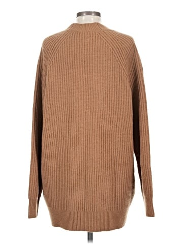 Everlane Cardigan (view 2)