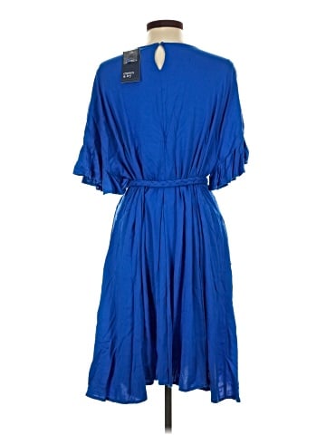 Crown & Ivy Casual Dress (view 2)