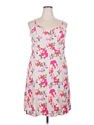 Old Navy Casual Dress (view 1)