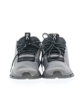 On Cloud Sneakers (view 2)
