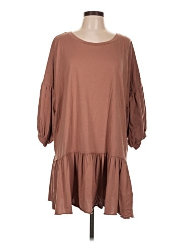 Mod Ref Casual Dress (view 1)