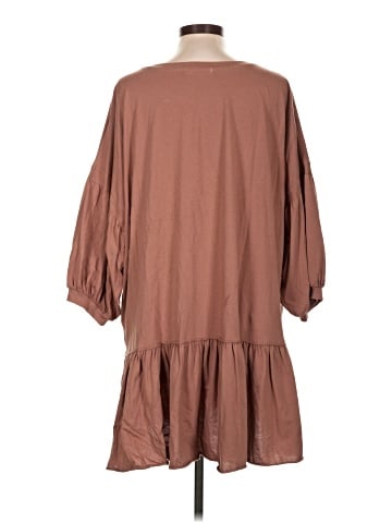 Mod Ref Casual Dress (view 2)