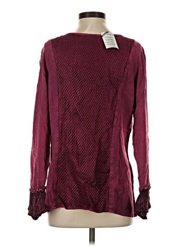 The Pyramid Collection Long Sleeve Blouse (view 2)