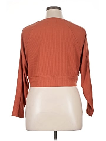 Adore Me 3/4 Sleeve Top (view 2)