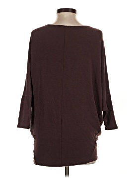 Jolie 3/4 Sleeve Top (view 2)
