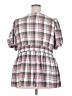 Torrid Pink Short Sleeve Blouse Size 2X Plus (2) - photo 2