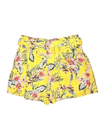 Zara Basic Shorts (view 2)