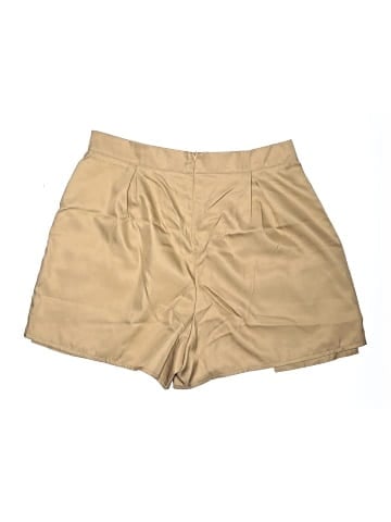 PrettyLittleThing Khaki Shorts (view 2)