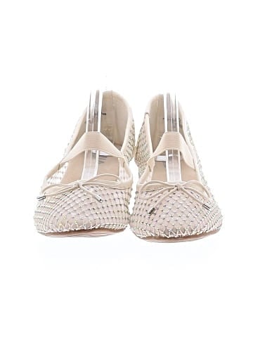 Mia Flats (view 2)