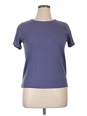 Victoria's Secret Short Sleeve T-Shirt (view 1)