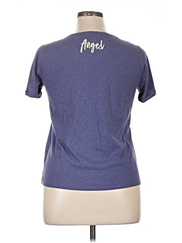 Victoria's Secret Short Sleeve T-Shirt (view 2)