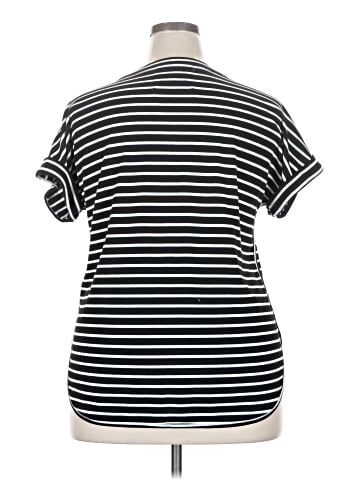 Cupio Short Sleeve Top (view 2)