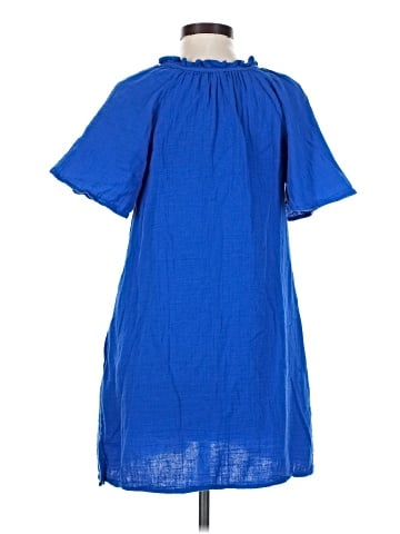 Old Navy Casual Dress (view 2)
