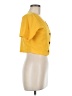 No Boundaries Yellow Short Sleeve Top Size M - photo 4