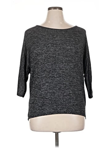 Bobbie Brooks 3/4 Sleeve Top (view 1)