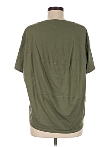 Lululemon Athletica Short Sleeve T-Shirt (view 2)
