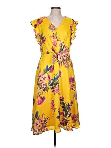 Julia Jordan Casual Dress (view 1)