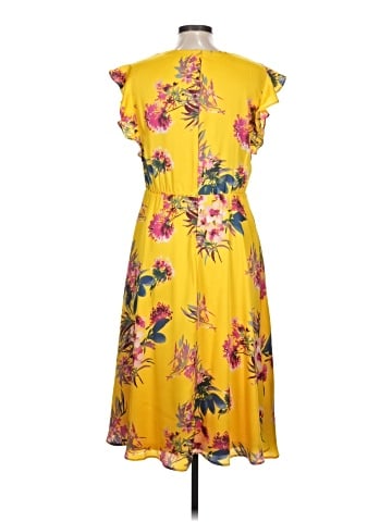 Julia Jordan Casual Dress (view 2)