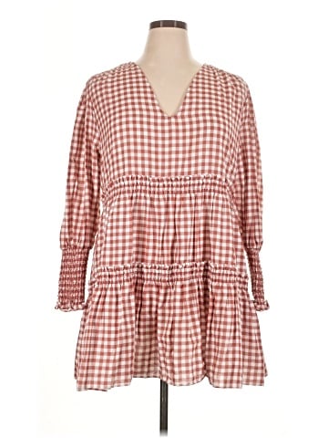 Chelsea & Violet Casual Dress (view 1)