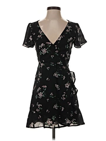 Abercrombie & Fitch Casual Dress (view 1)